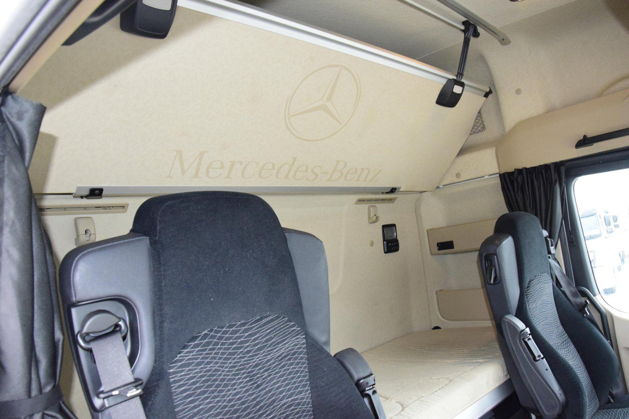 Cabeza tractora Mercedes-Benz Actros 5 1845 BigSpace: foto 13