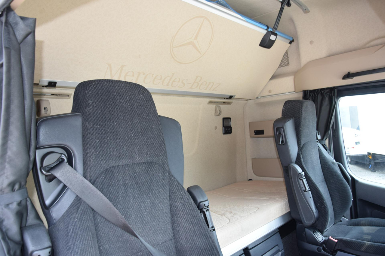 Cabeza tractora Mercedes-Benz Actros 5 1845 BigSpace: foto 13