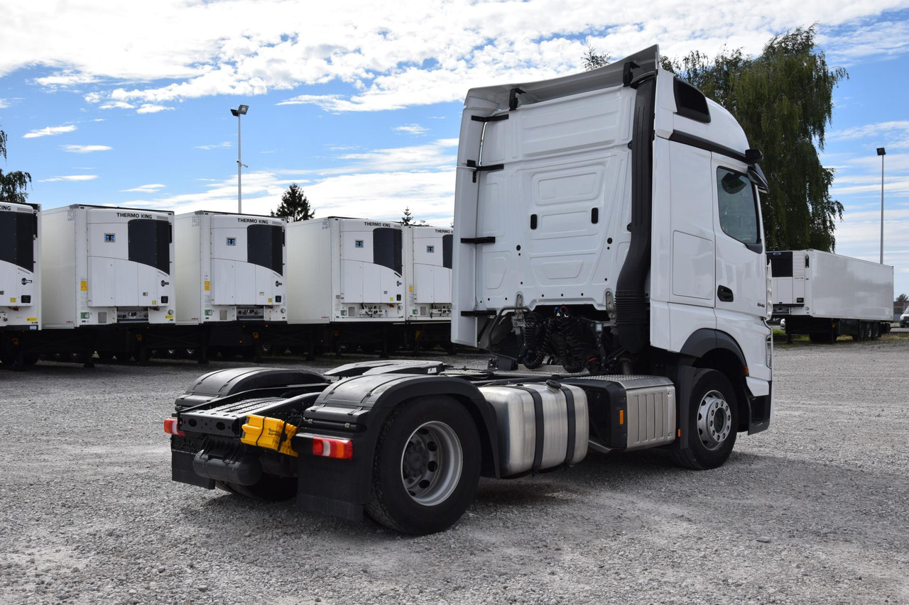 Mercedes-Benz Actros 5 1845 BigSpace - Cabeza tractora: foto 4 Mercedes-Benz Actros 5 1845 BigSpace - Cabeza tractora: foto 4