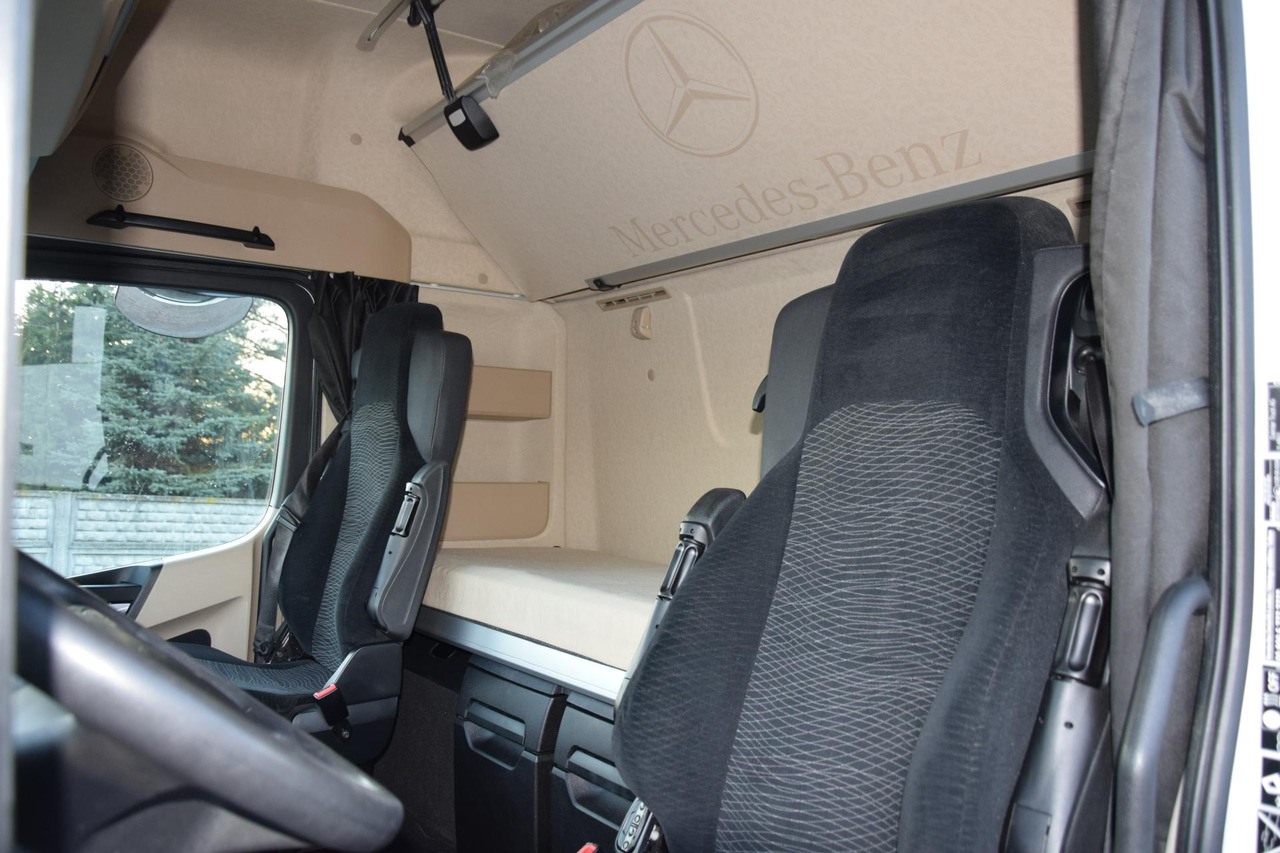 Cabeza tractora Mercedes-Benz Actros 5 1845 BigSpace: foto 9 Cabeza tractora Mercedes-Benz Actros 5 1845 BigSpace: foto 9
