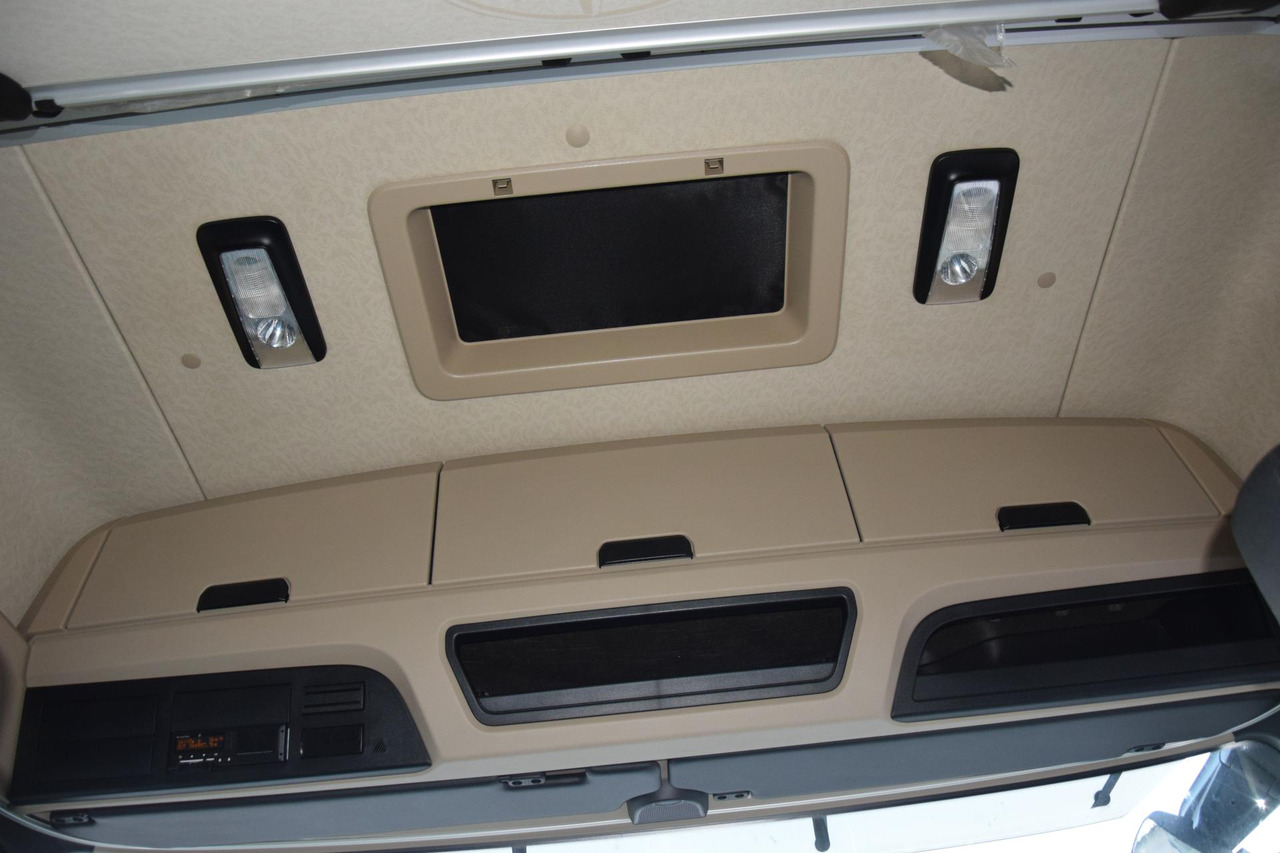 Cabeza tractora Mercedes-Benz Actros 5 1845 BigSpace: foto 13 Cabeza tractora Mercedes-Benz Actros 5 1845 BigSpace: foto 13