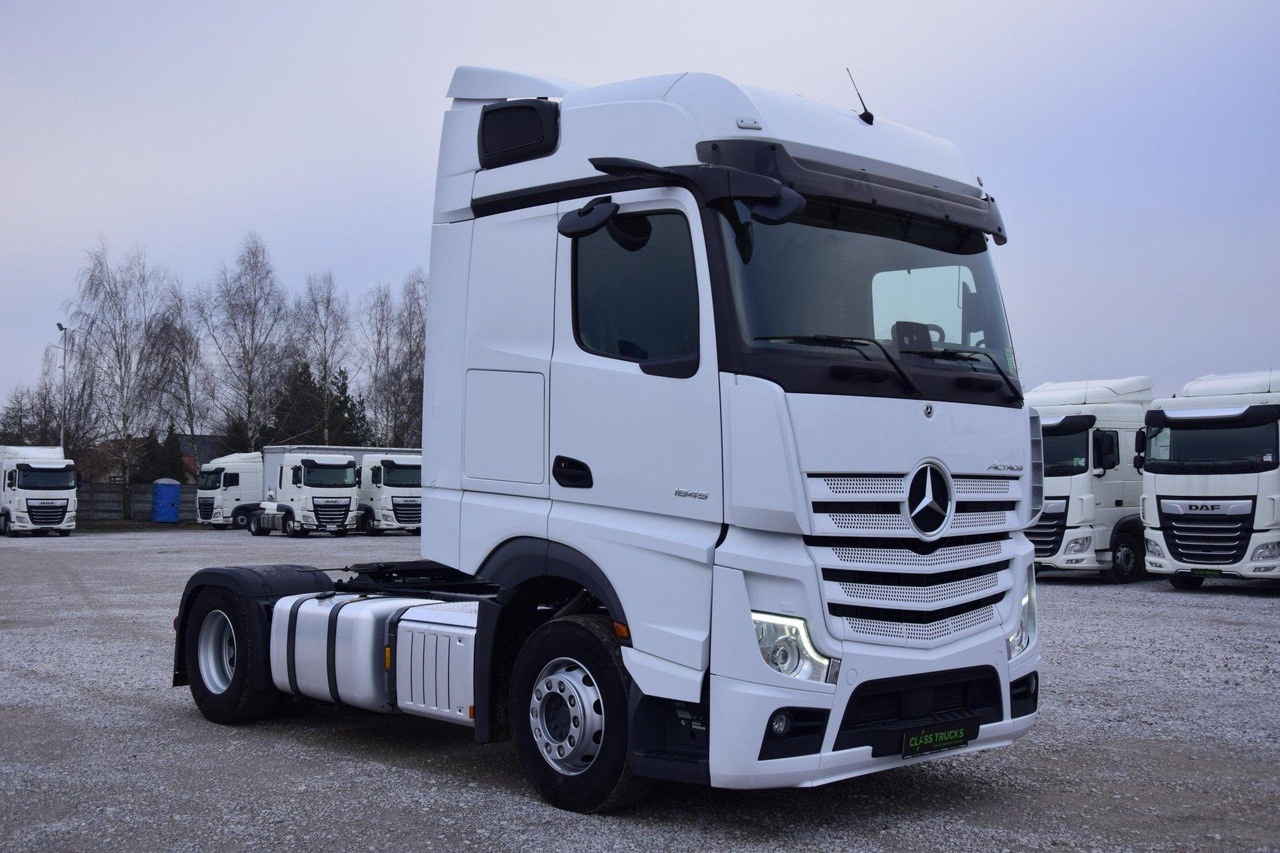 Mercedes-Benz Actros 5 1845 BigSpace - Cabeza tractora: foto 3 Mercedes-Benz Actros 5 1845 BigSpace - Cabeza tractora: foto 3