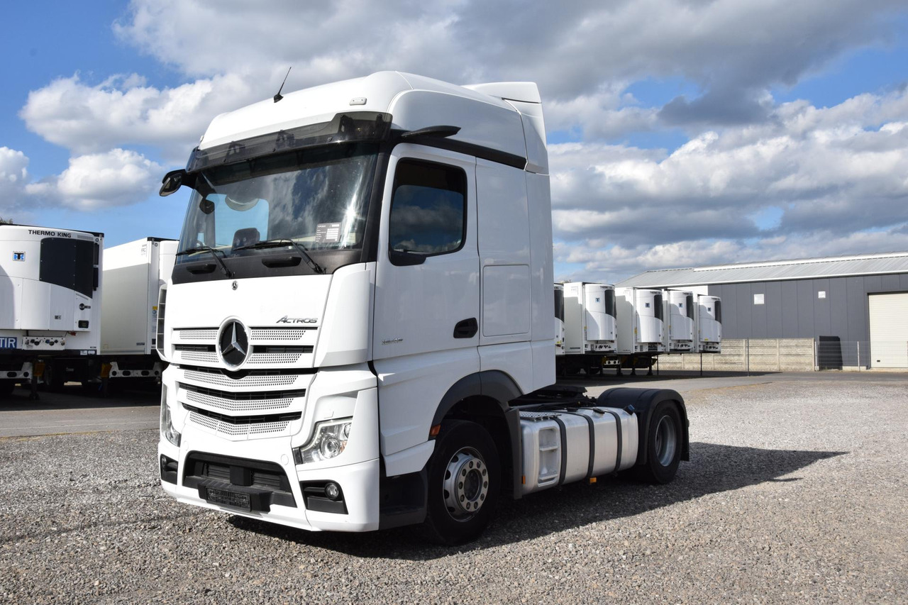 Mercedes-Benz Actros 5 1845 BigSpace - Cabeza tractora: foto 1 Mercedes-Benz Actros 5 1845 BigSpace - Cabeza tractora: foto 1