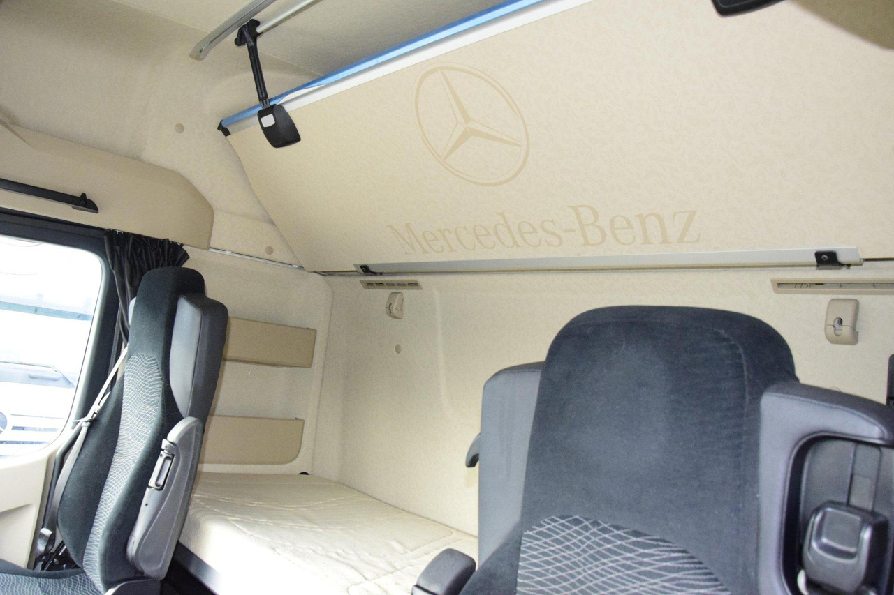 Cabeza tractora Mercedes-Benz Actros 5 1845 BigSpace: foto 9