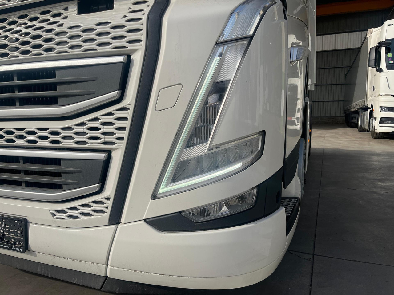 Cabeza tractora Volvo FH 460 Globetrotter XL i-Save: foto 10
