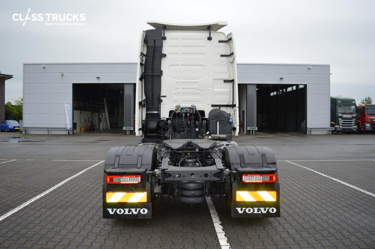 Volvo FH 460 Globetrotter XL i-Save - Cabeza tractora: foto 4 Volvo FH 460 Globetrotter XL i-Save - Cabeza tractora: foto 4