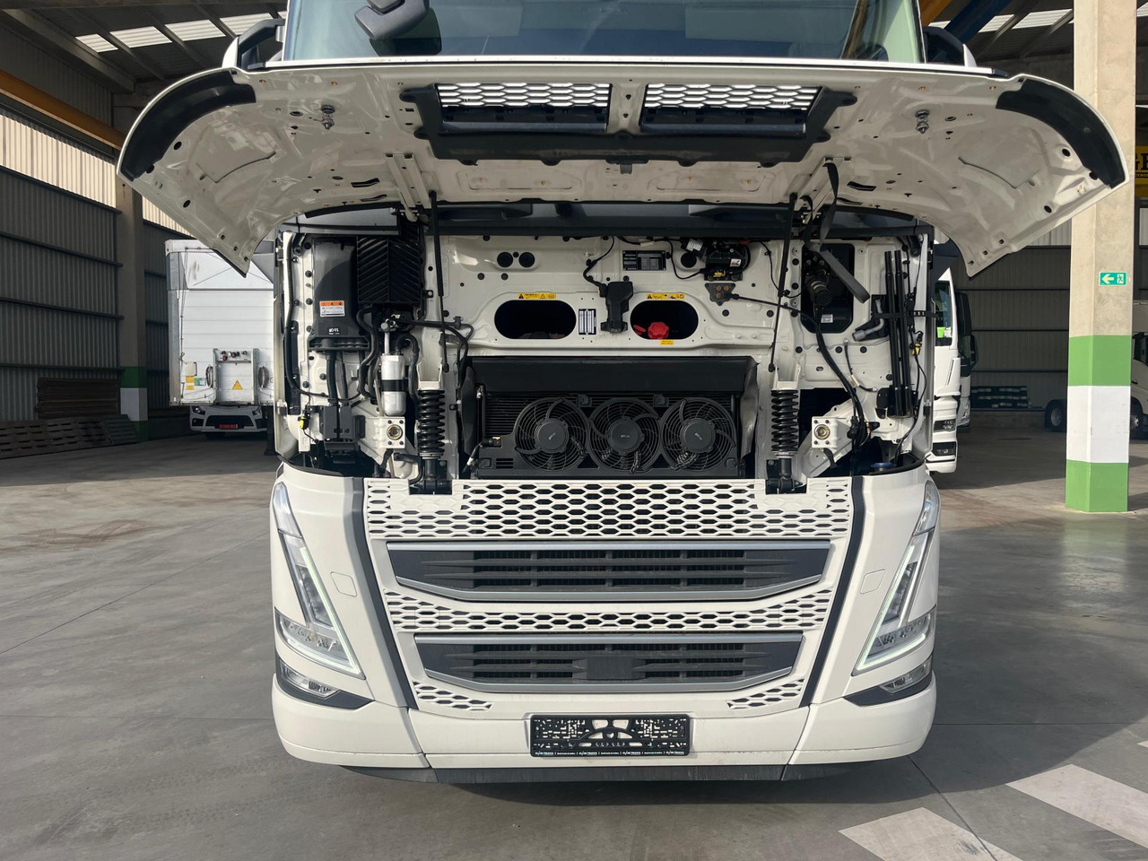 Cabeza tractora Volvo FH 460 Globetrotter XL i-Save: foto 7