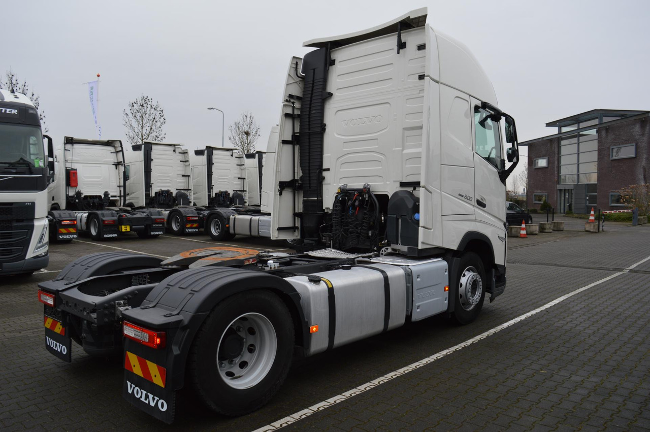 Volvo FH 500 Globetrotter XL - Cabeza tractora: foto 4 Volvo FH 500 Globetrotter XL - Cabeza tractora: foto 4