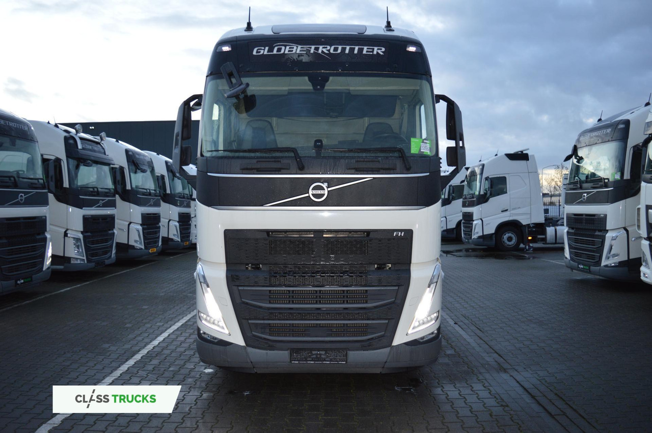 Volvo FH 500 Globetrotter XL Varios - Cabeza tractora: foto 2 Volvo FH 500 Globetrotter XL Varios - Cabeza tractora: foto 2