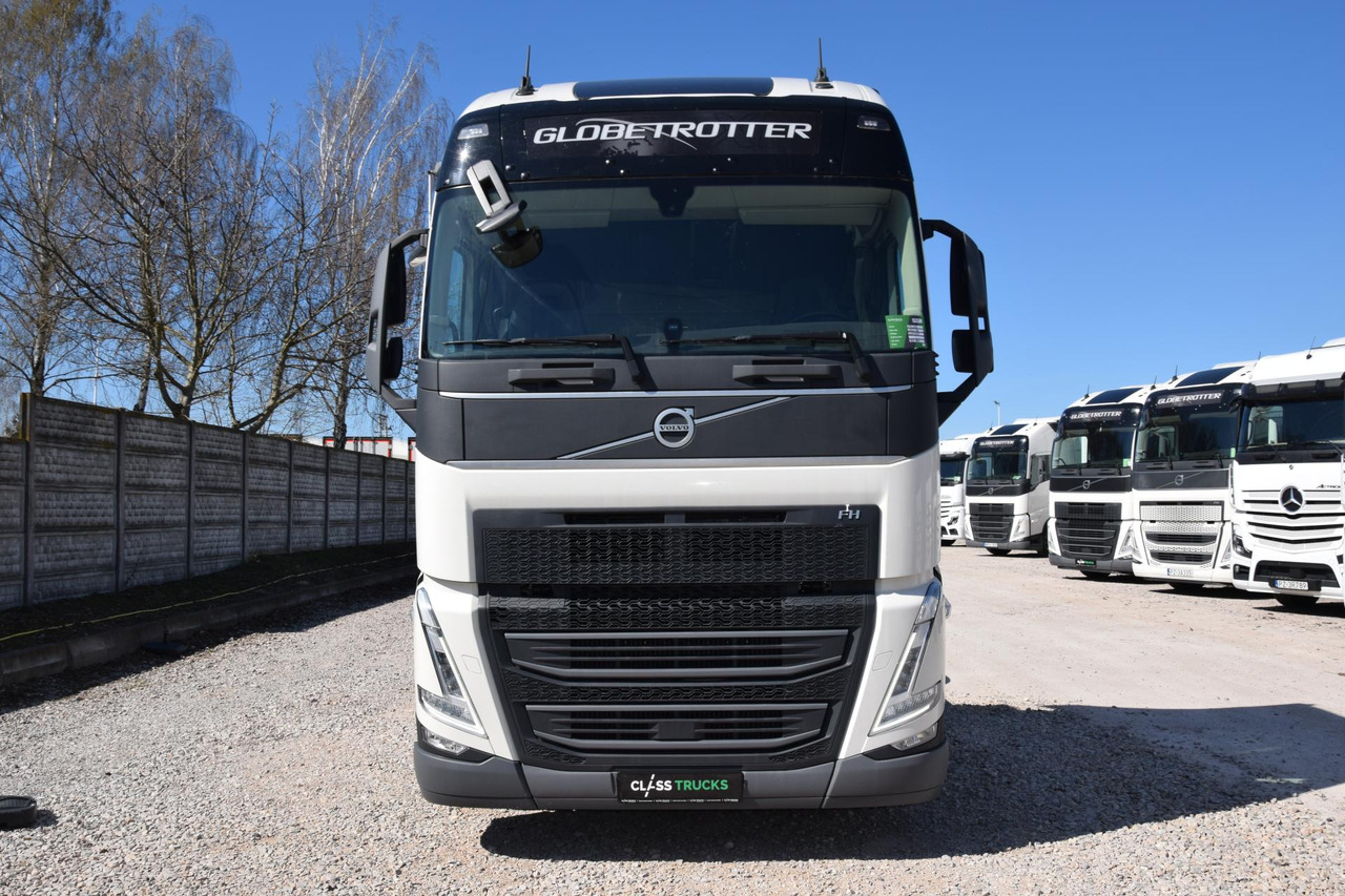 Volvo FH 500 Globetrotter XL Varios - Cabeza tractora: foto 2 Volvo FH 500 Globetrotter XL Varios - Cabeza tractora: foto 2