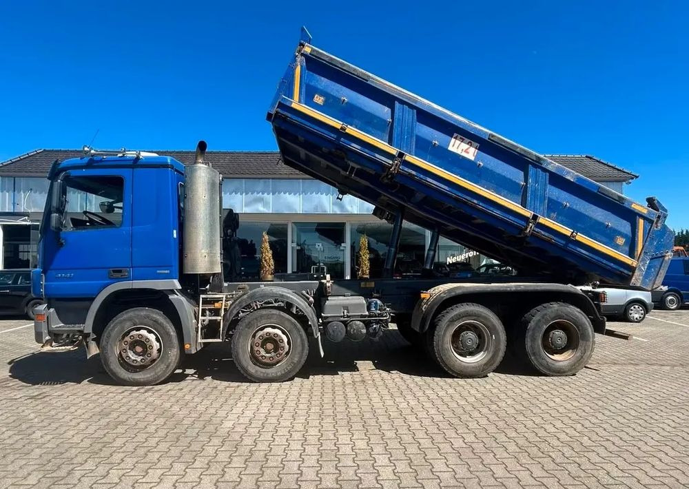 Mercedes-Benz ACTROS 4141 K 8x4 – wywrotka 3-stronna MEILLER- Retarder -Euro5 - Camión volquete: foto 2 Mercedes-Benz ACTROS 4141 K 8x4 – wywrotka 3-stronna MEILLER- Retarder -Euro5 - Camión volquete: foto 2