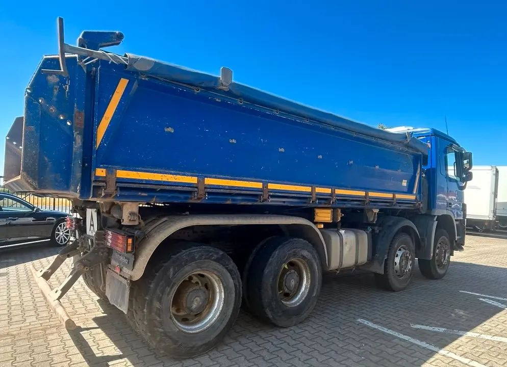 Mercedes-Benz ACTROS 4141 K 8x4 – wywrotka 3-stronna MEILLER- Retarder -Euro5 - Camión volquete: foto 4 Mercedes-Benz ACTROS 4141 K 8x4 – wywrotka 3-stronna MEILLER- Retarder -Euro5 - Camión volquete: foto 4