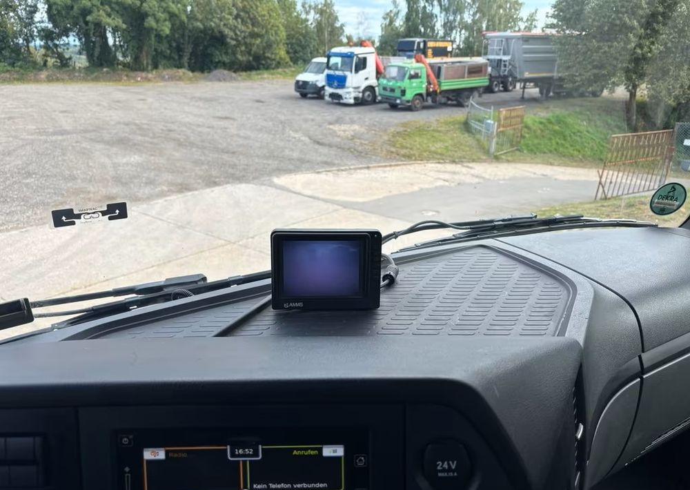 Camión volquete Mercedes-Benz Arocs 4145 AK 8x6 | Wywrotka trójstronna Schmitz Mulde | Klima | Kamera |: foto 15 Camión volquete Mercedes-Benz Arocs 4145 AK 8x6 | Wywrotka trójstronna Schmitz Mulde | Klima | Kamera |: foto 15