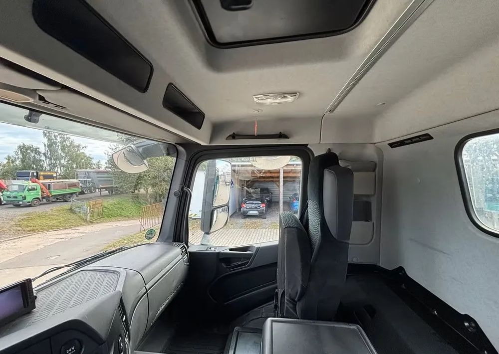 Leasing de  Mercedes-Benz Mercedes-Benz Arocs 4145AK 8x6 Allrad | Wywrotka Schmitz Mulda z hydrauliczną zabudową kiprującą | Euro 6c | Przebieg: 144 249 km !!!! Mercedes-Benz Mercedes-Benz Arocs 4145AK 8x6 Allrad | Wywrotka Schmitz Mulda z hydrauliczną zabudową kiprującą | Euro 6c | Przebieg: 144 249 km !!!!: foto 18