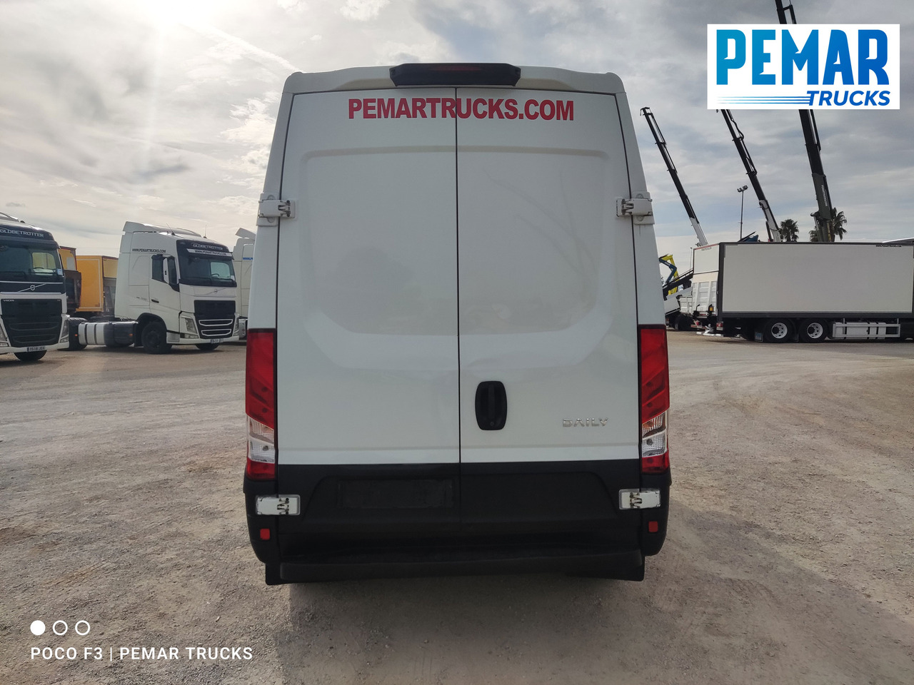Furgoneta caja cerrada IVECO DAILY 35S13 130 CV FURGONETA L2 H3: foto 8