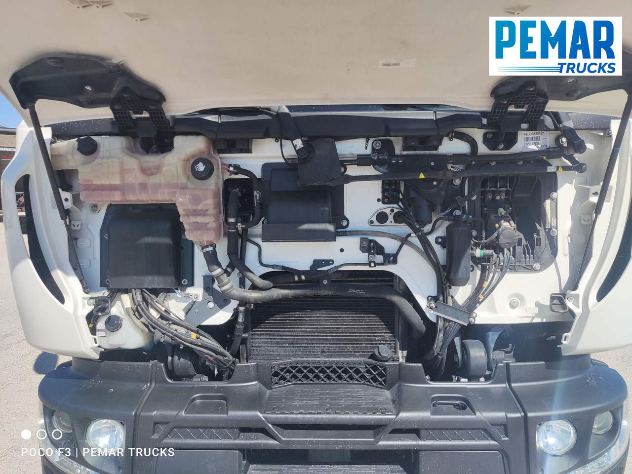 Camión frigorífico RENAULT D12 210 FRIGORIFICO 12T EURO 6: foto 28