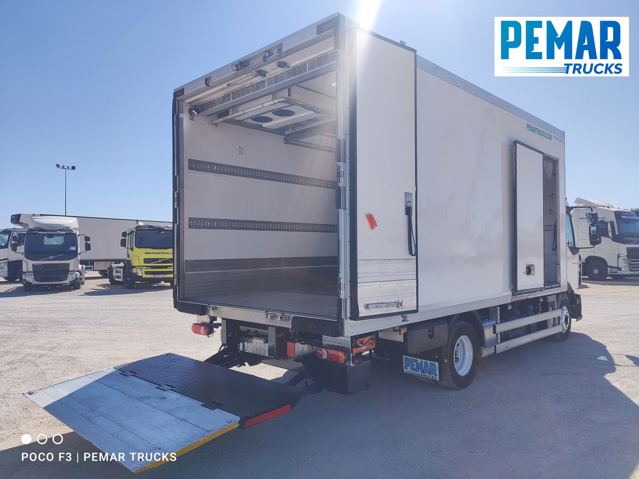 Camión frigorífico RENAULT D12 210 FRIGORIFICO 12T EURO 6: foto 13