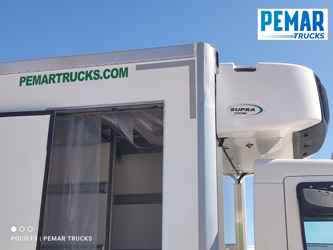 Camión frigorífico RENAULT D12 210 FRIGORIFICO 12T EURO 6: foto 11