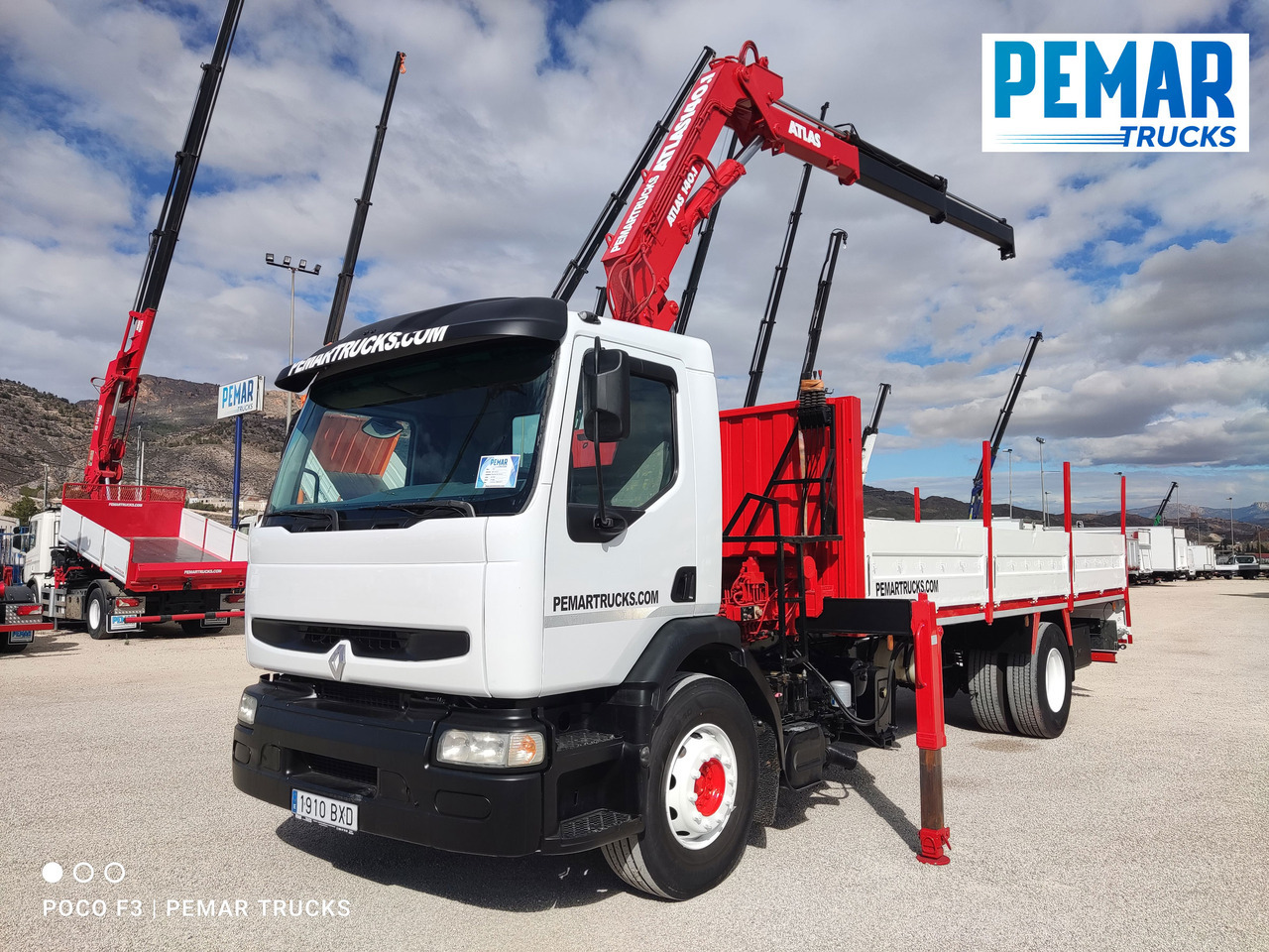 RENAULT PREMIUM 270 DCI GRUA CAJA FIJA - Camión grúa: foto 1 RENAULT PREMIUM 270 DCI GRUA CAJA FIJA - Camión grúa: foto 1