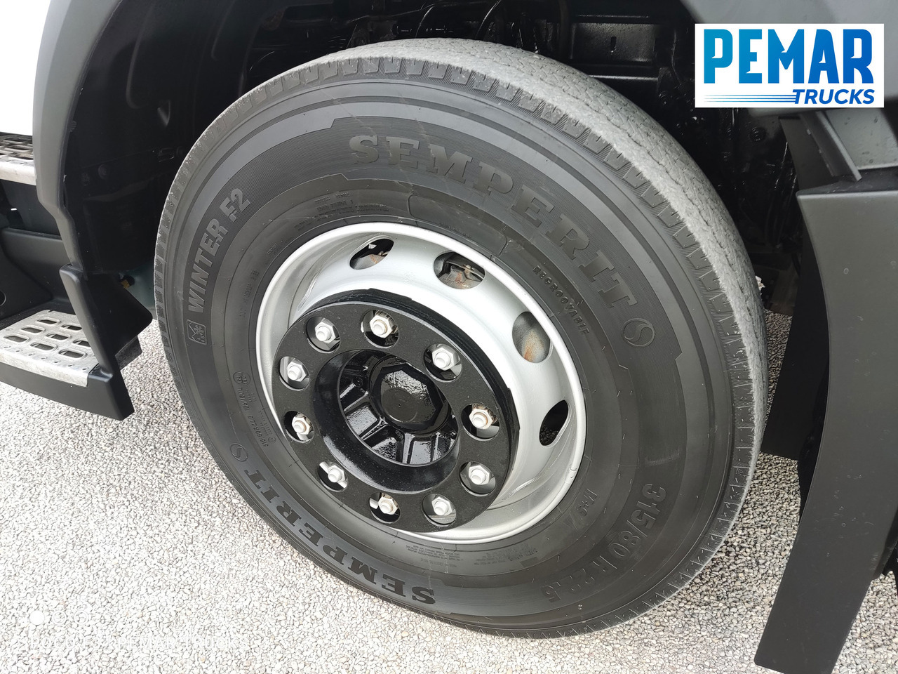 Camión frigorífico VOLVO FM 330 4X2 FRIGORIFICO EURO 6: foto 17