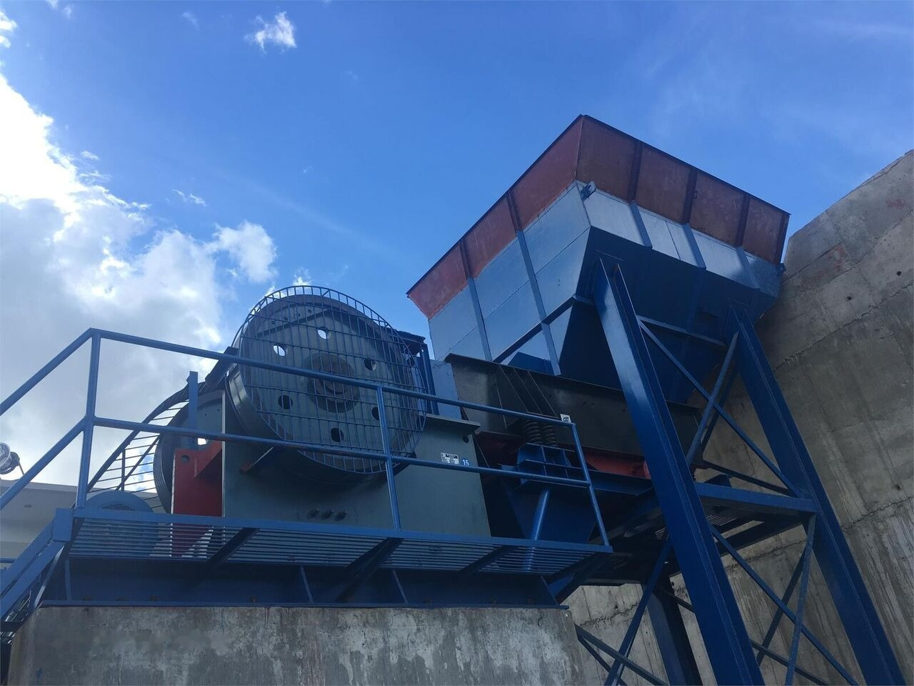 Kinglink 150TPH RIVER STONE CRUSHING PLANT - Trituradora de mandíbula: foto 1 Kinglink 150TPH RIVER STONE CRUSHING PLANT - Trituradora de mandíbula: foto 1