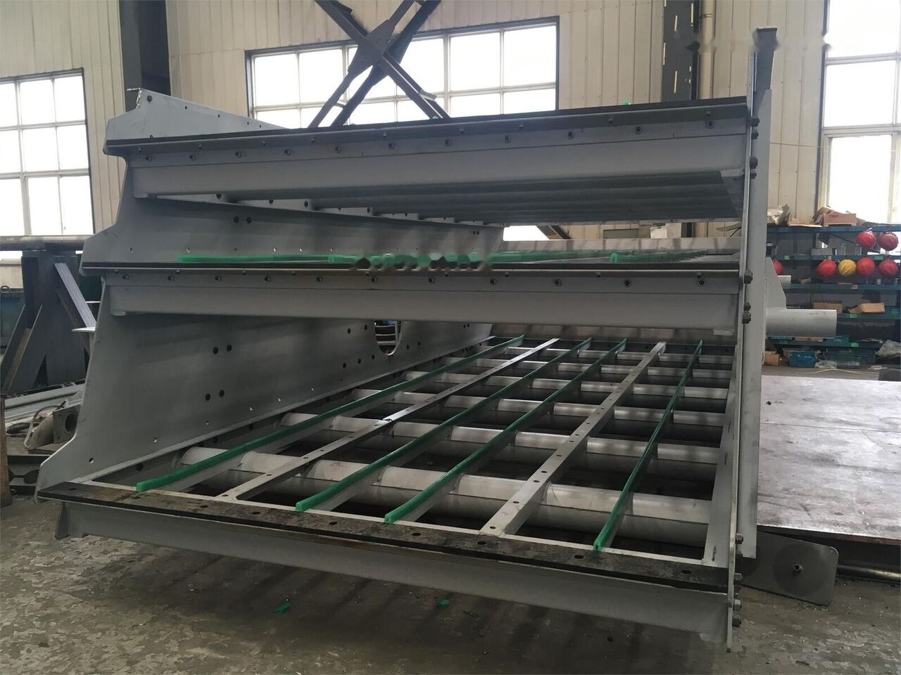 Kinglink Copper Ore Circular Vibrating Screen 3YA2160 | 200TPH - Cribadora: foto 1 Kinglink Copper Ore Circular Vibrating Screen 3YA2160 | 200TPH - Cribadora: foto 1