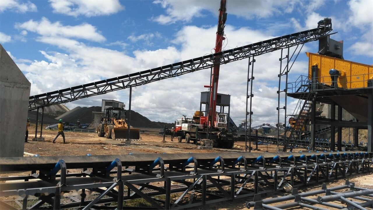 Kinglink High Reliablity Belt Conveyor B1000 | Stone Crushing Plant - Banda transportadora: foto 4 Kinglink High Reliablity Belt Conveyor B1000 | Stone Crushing Plant - Banda transportadora: foto 4