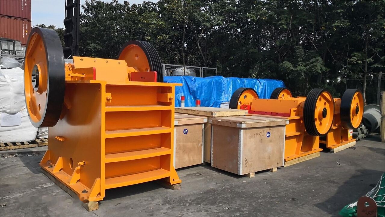 Trituradora de mandíbula nuevo Kinglink High strength PE600x900 Jaw Crusher | Iron Ore: foto 6