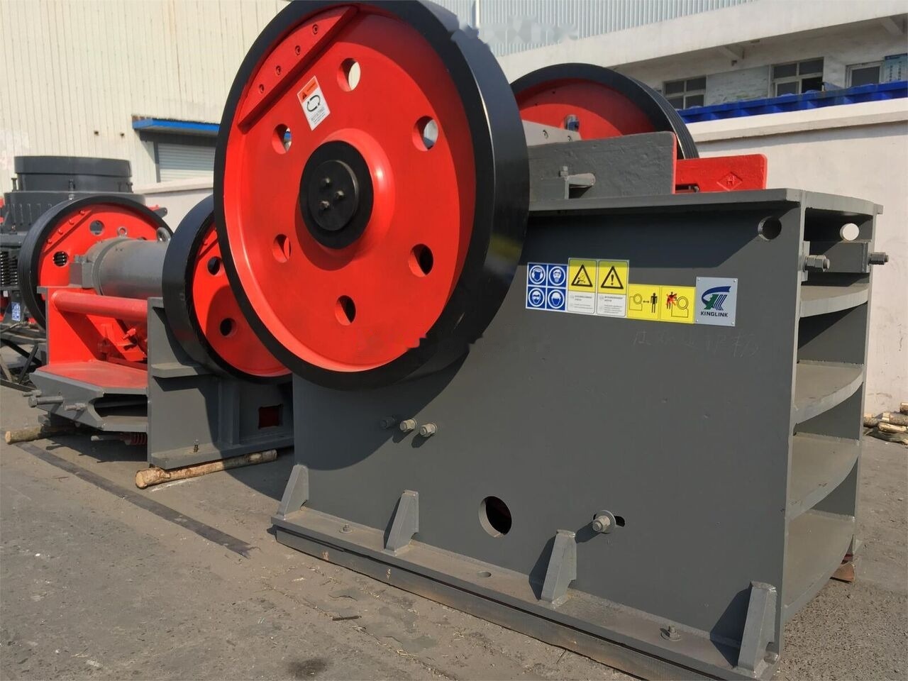 Kinglink PE600x900 Basalt and Granite Jaw Crusher - Trituradora de mandíbula: foto 4 Kinglink PE600x900 Basalt and Granite Jaw Crusher - Trituradora de mandíbula: foto 4