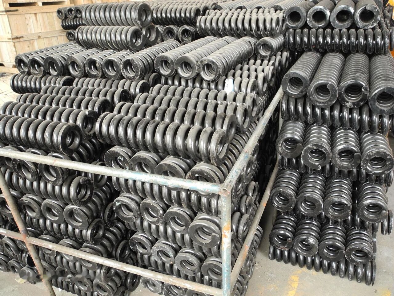 WEAR PARTS for KINGLINK SYMONS CONE CRUSHER crushing plant - Piezas de recambio: foto 3 WEAR PARTS for KINGLINK SYMONS CONE CRUSHER crushing plant - Piezas de recambio: foto 3
