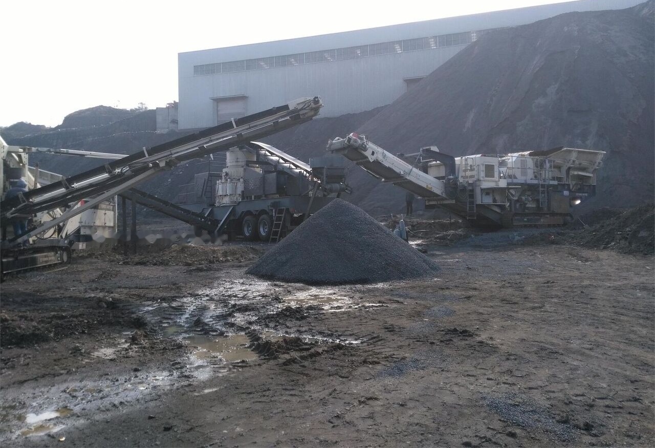 Terex 694+ Mobile screening machine - Cribadora: foto 2 Terex 694+ Mobile screening machine - Cribadora: foto 2