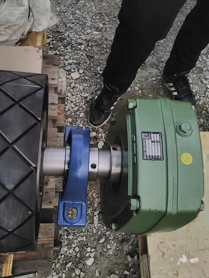 For KINGLINK B1200 belt conveyor - Motor y piezas: foto 5 For KINGLINK B1200 belt conveyor - Motor y piezas: foto 5