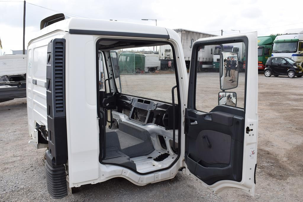 MAN TGL - Cabina para Camión: foto 3 MAN TGL - Cabina para Camión: foto 3