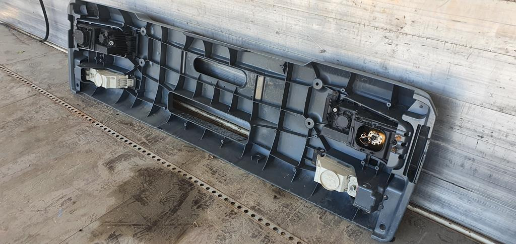 MAN TGL - Parachoques para Camión: foto 5 MAN TGL - Parachoques para Camión: foto 5