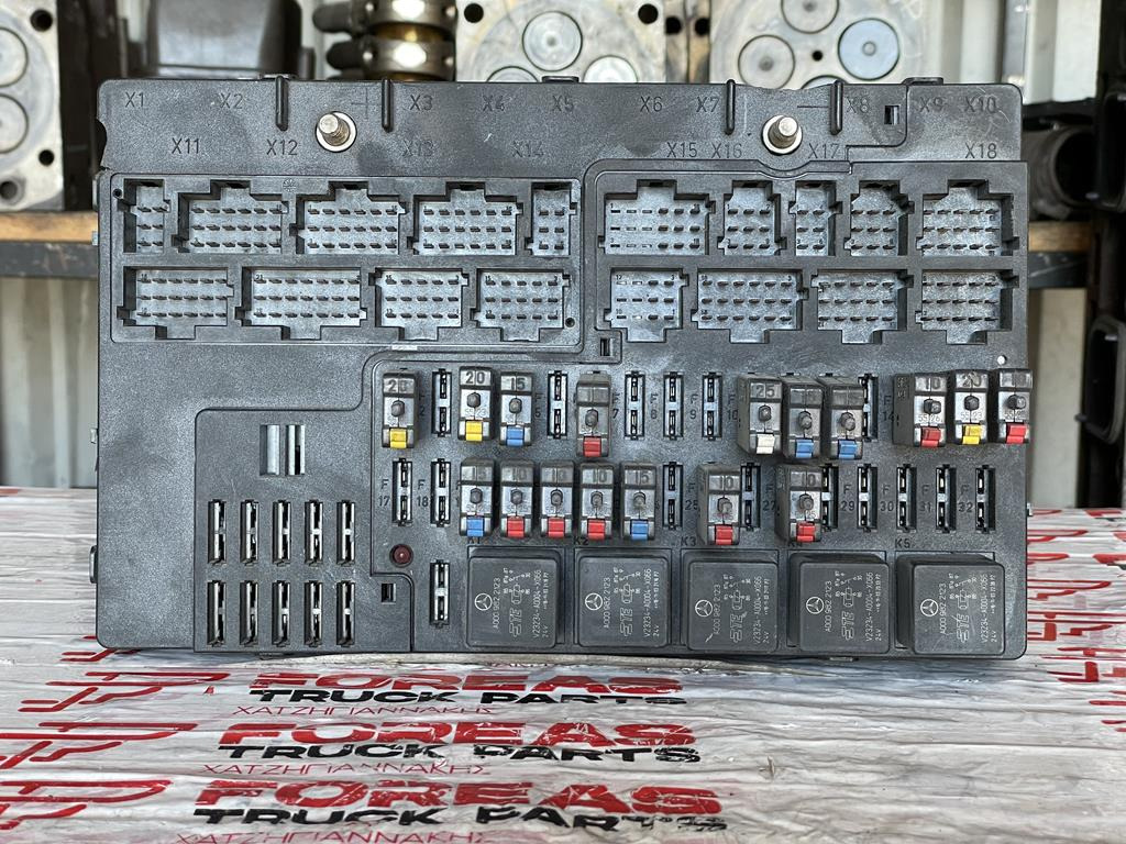 MERCEDES-BENZ ACTROS MP2 GRUNDMODUL - A 000 446 05 58 - Fusible para Camión: foto 2 MERCEDES-BENZ ACTROS MP2 GRUNDMODUL - A 000 446 05 58 - Fusible para Camión: foto 2