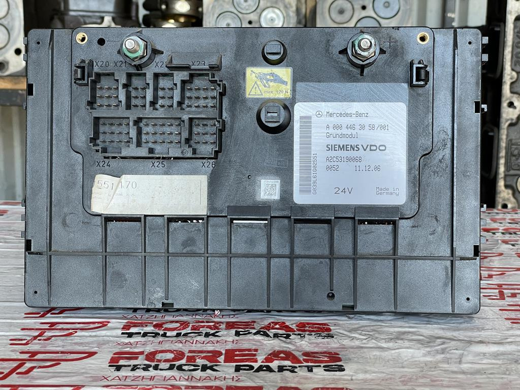 MERCEDES-BENZ ACTROS MP2 GRUNDMODUL - A 000 446 3058 - Fusible para Camión: foto 1 MERCEDES-BENZ ACTROS MP2 GRUNDMODUL - A 000 446 3058 - Fusible para Camión: foto 1