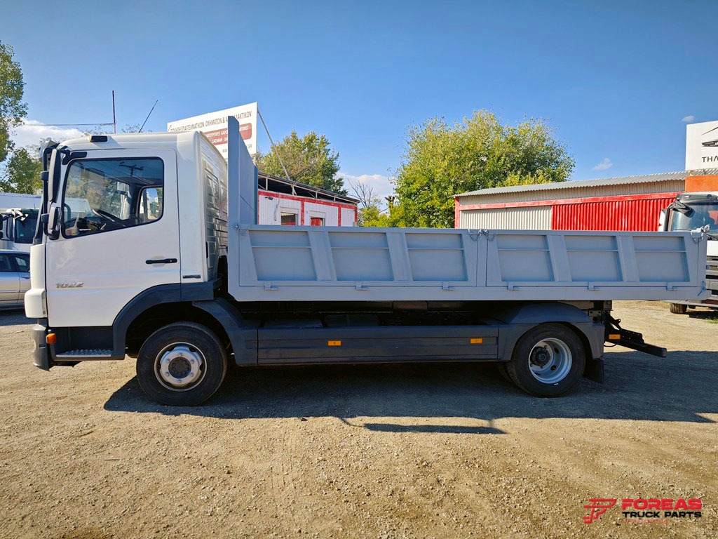 MERCEDES-BENZ ATEGO 1022 - EURO5 - Camión volquete: foto 5 MERCEDES-BENZ ATEGO 1022 - EURO5 - Camión volquete: foto 5