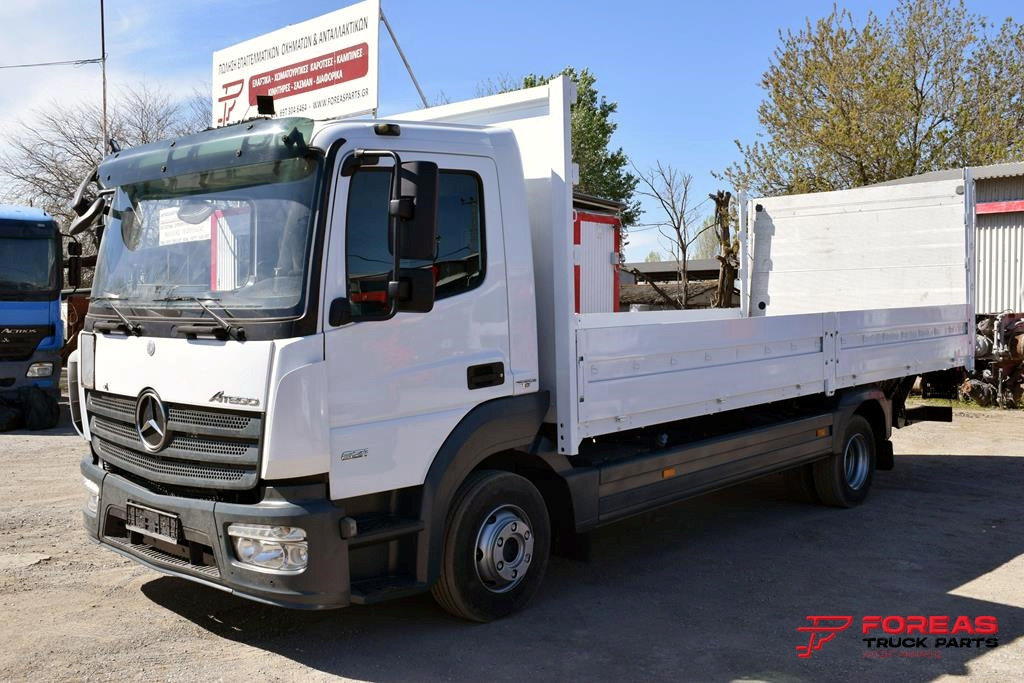 MERCEDES-BENZ ATEGO 921 – FLATBED - Camión chasis: foto 3 MERCEDES-BENZ ATEGO 921 – FLATBED - Camión chasis: foto 3