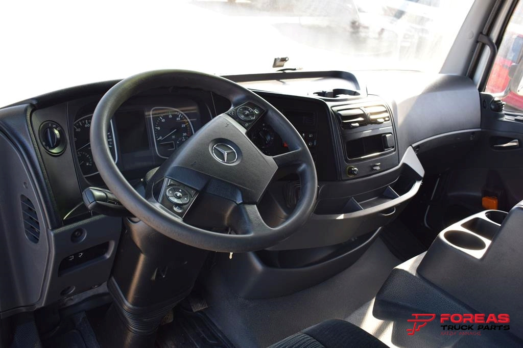 Camión chasis MERCEDES-BENZ ATEGO 921 – FLATBED: foto 16