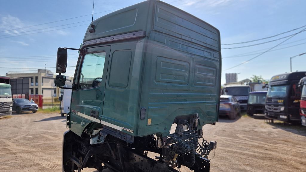 MERCEDES-BENZ AXOR 1843 - Cabina para Camión: foto 5 MERCEDES-BENZ AXOR 1843 - Cabina para Camión: foto 5
