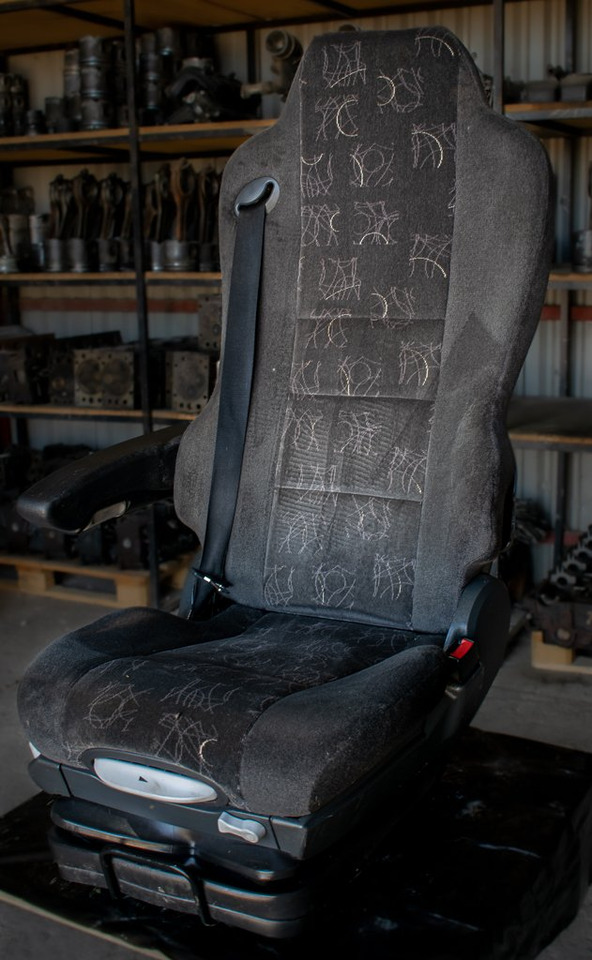 MERCEDES-BENZ AXOR PASSENGER AIR SEAT - Asiento para Camión: foto 2 MERCEDES-BENZ AXOR PASSENGER AIR SEAT - Asiento para Camión: foto 2