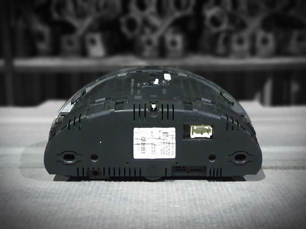 MERCEDES SPRINTER 906 - Salpicadero para Camión: foto 3 MERCEDES SPRINTER 906 - Salpicadero para Camión: foto 3