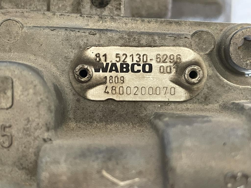 WABCO BRAKE VALVE FOR MAN - 4800200070 - Válvula de freno para Camión: foto 5 WABCO BRAKE VALVE FOR MAN - 4800200070 - Válvula de freno para Camión: foto 5