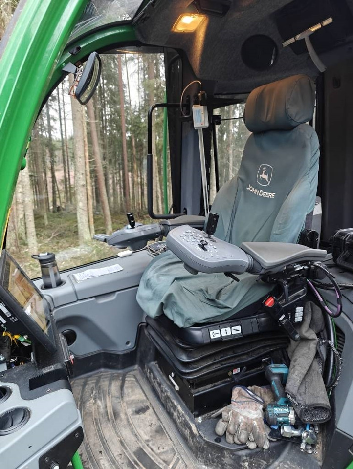 Procesadora forestal John Deere 1270 G: foto 19 Procesadora forestal John Deere 1270 G: foto 19