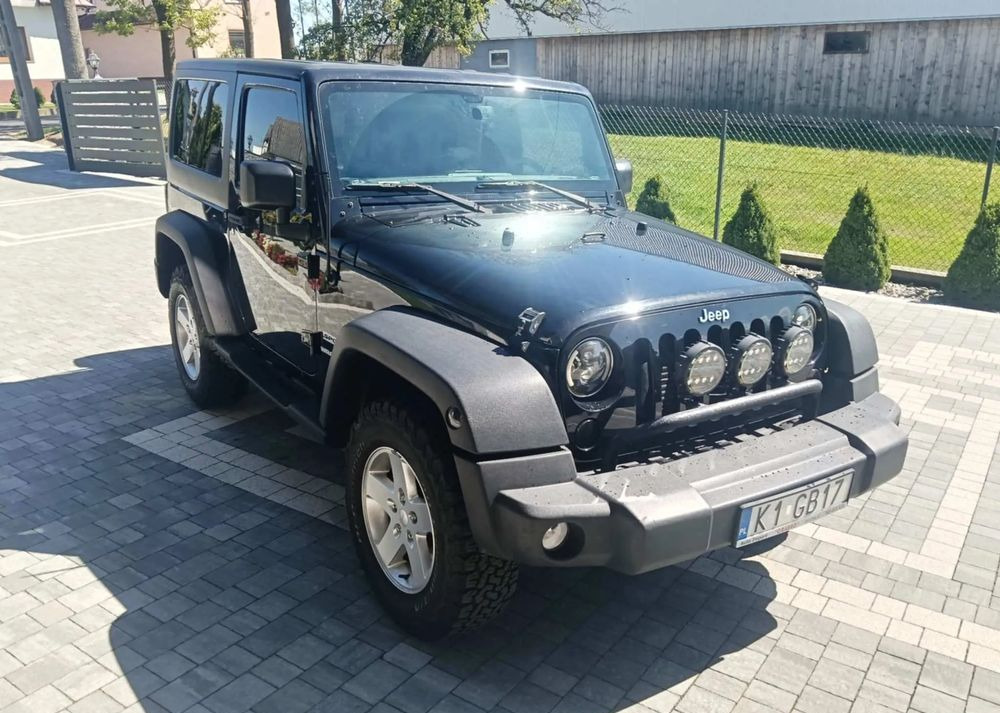 Jeep Wrangler 2.8 CRD Sport - SUV/ Todoterreno: foto 1 Jeep Wrangler 2.8 CRD Sport - SUV/ Todoterreno: foto 1