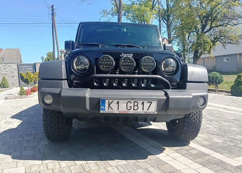 Jeep Wrangler 2.8 CRD Sport - SUV/ Todoterreno: foto 4 Jeep Wrangler 2.8 CRD Sport - SUV/ Todoterreno: foto 4