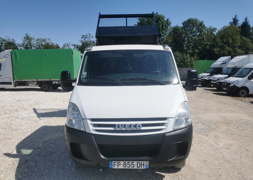 Iveco Daily 35C12 Brygadówka wywrotka Dubel hak kiper doka 35C13 - Furgoneta basculante: foto 2 Iveco Daily 35C12 Brygadówka wywrotka Dubel hak kiper doka 35C13 - Furgoneta basculante: foto 2