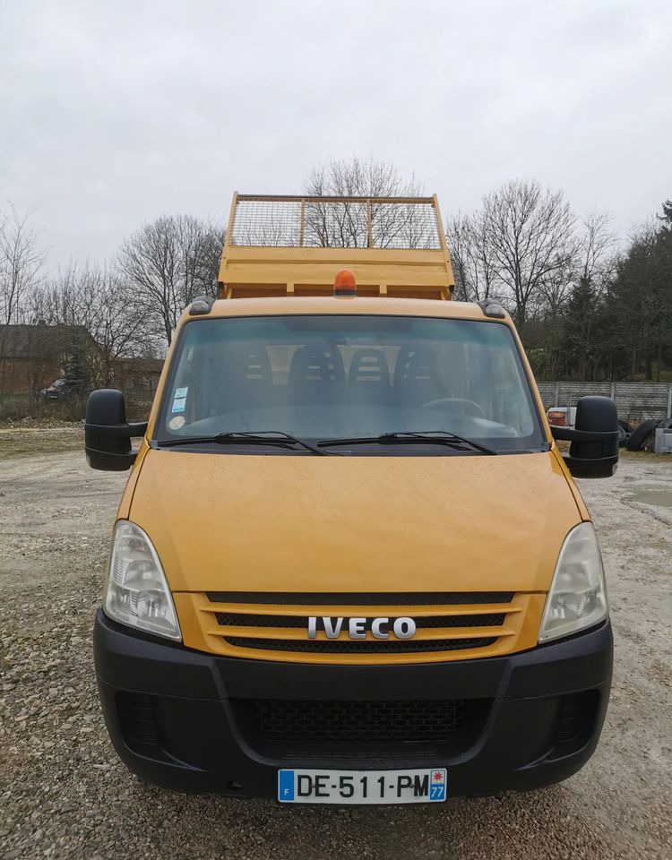 Iveco Daily 35C12 Brygadówka wywrotka Dubel hak kiper doka 35C13 - Furgoneta basculante: foto 2 Iveco Daily 35C12 Brygadówka wywrotka Dubel hak kiper doka 35C13 - Furgoneta basculante: foto 2