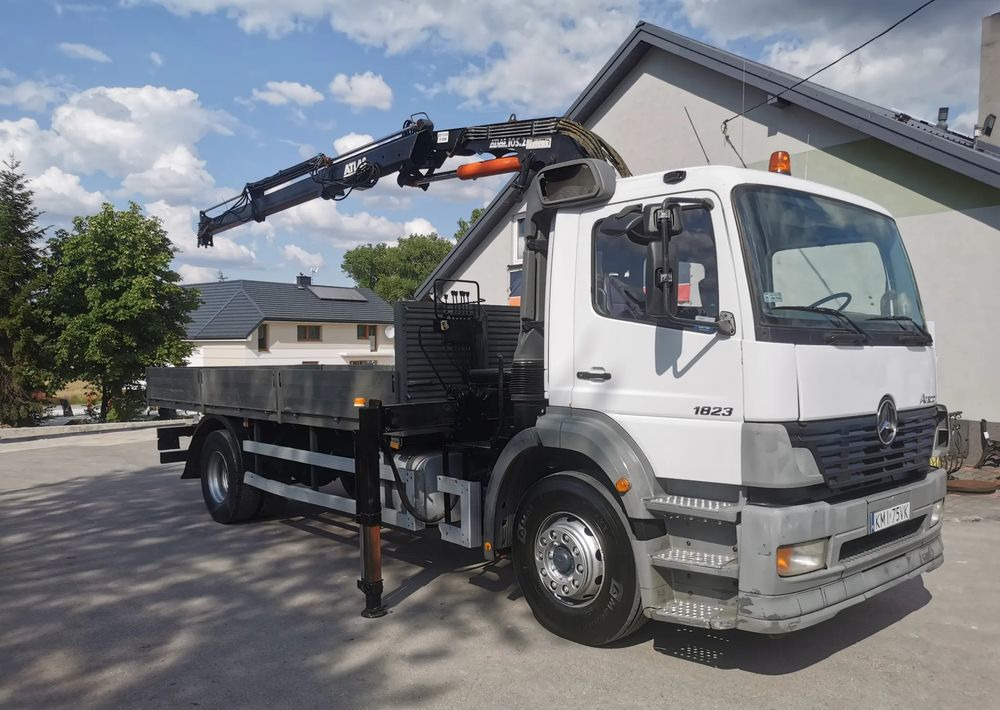 Mercedes-Benz Atego 1823 żuraw HDS Atlas 105.2 koła 315/80R22,5 - Camión caja abierta, Camión grúa: foto 1 Mercedes-Benz Atego 1823 żuraw HDS Atlas 105.2 koła 315/80R22,5 - Camión caja abierta, Camión grúa: foto 1