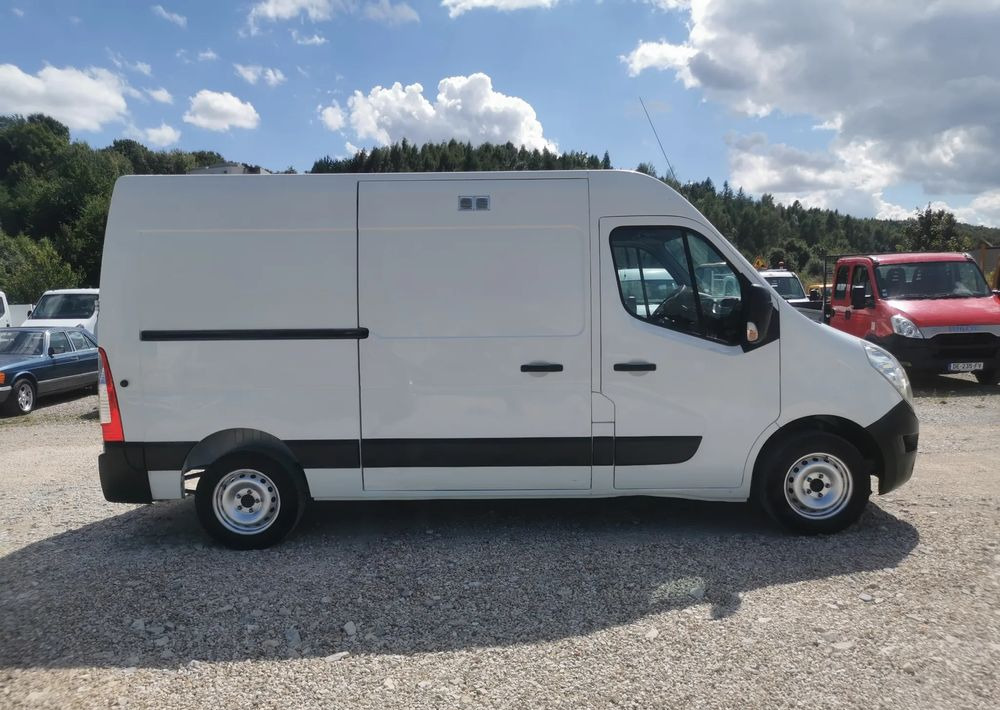 Renault Master L2H2 ładny 2.3dCi-135KM 6-biegów Kamera cofania Klimatyzacja - Furgón: foto 4 Renault Master L2H2 ładny 2.3dCi-135KM 6-biegów Kamera cofania Klimatyzacja - Furgón: foto 4